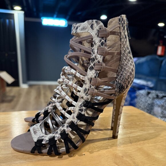 Steve Madden Tan & Snakeskin Strappy Sandals – Size 6-1/2 - Picture 3 of 6